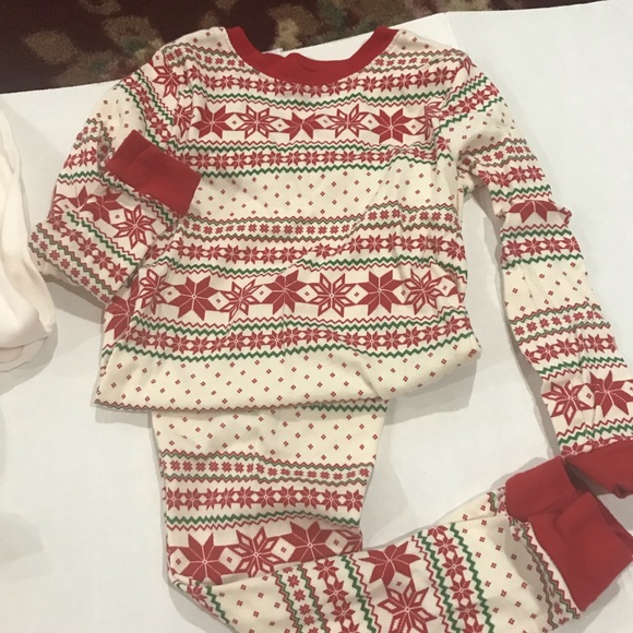 Little girls Christmas PJs - Picture 3 of 4